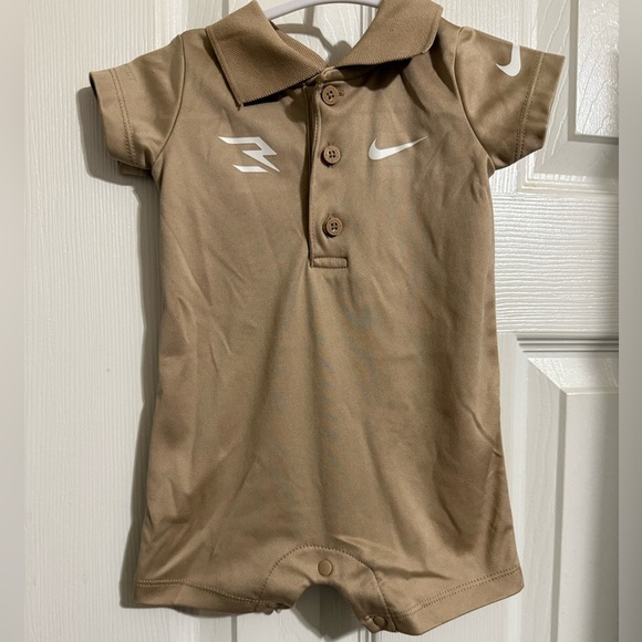 Nike Polo Romper - Picture 1 of 8
